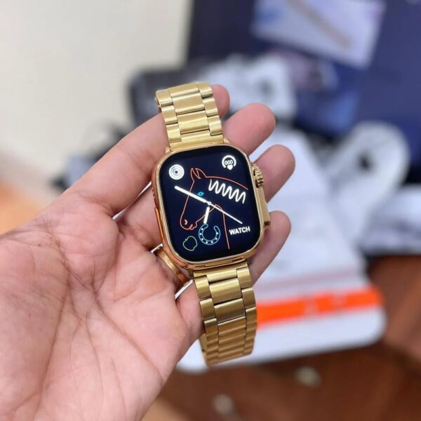 Ultra Watch Gold in Hand 2